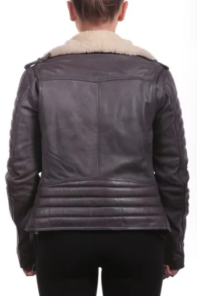 Victoire*LADC Outlet